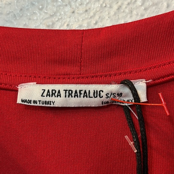 NWT Zara Trafaluc red midi long sleeve dress size medium - Picture 4 of 7